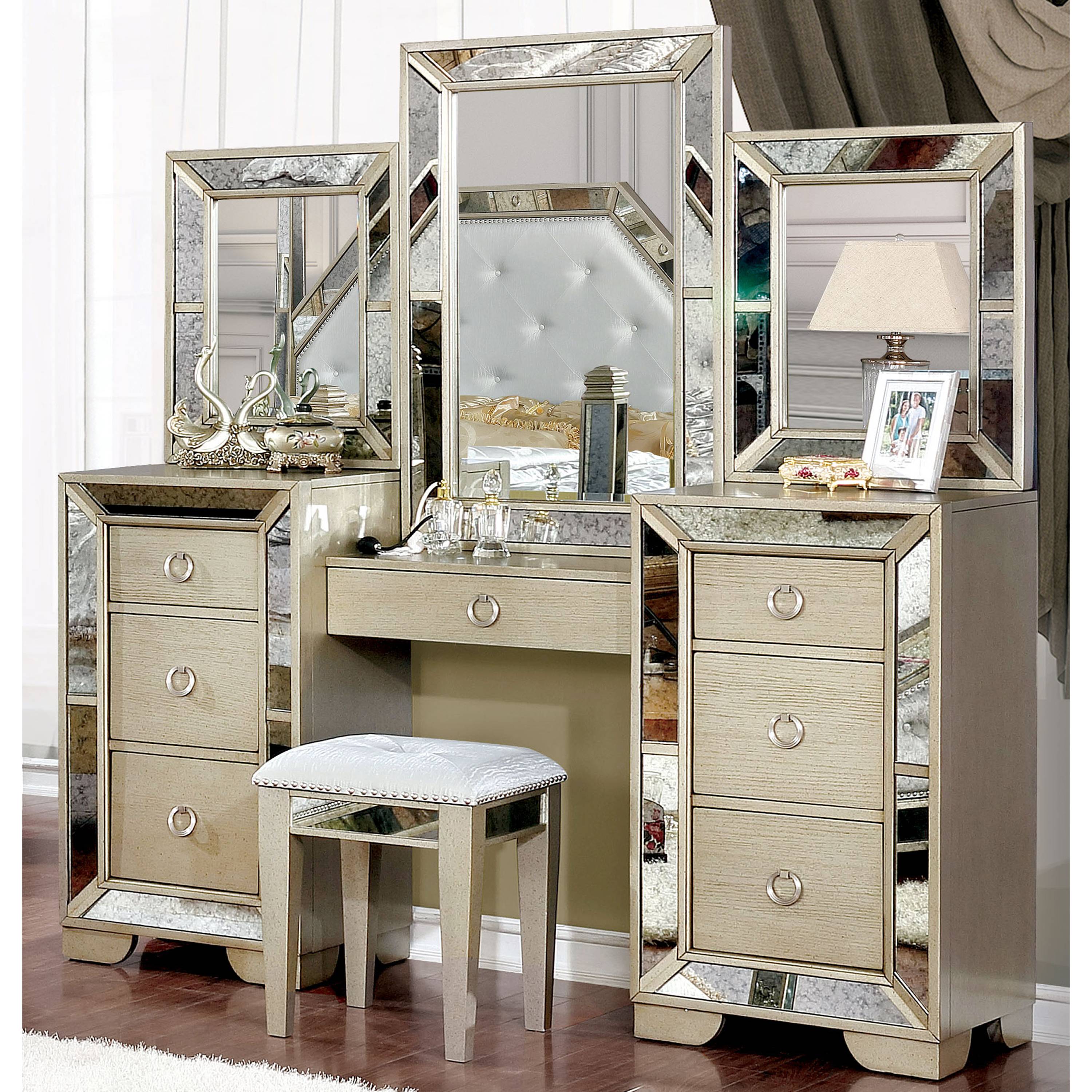 Stolte Glam 7-Drawer Vanity Set