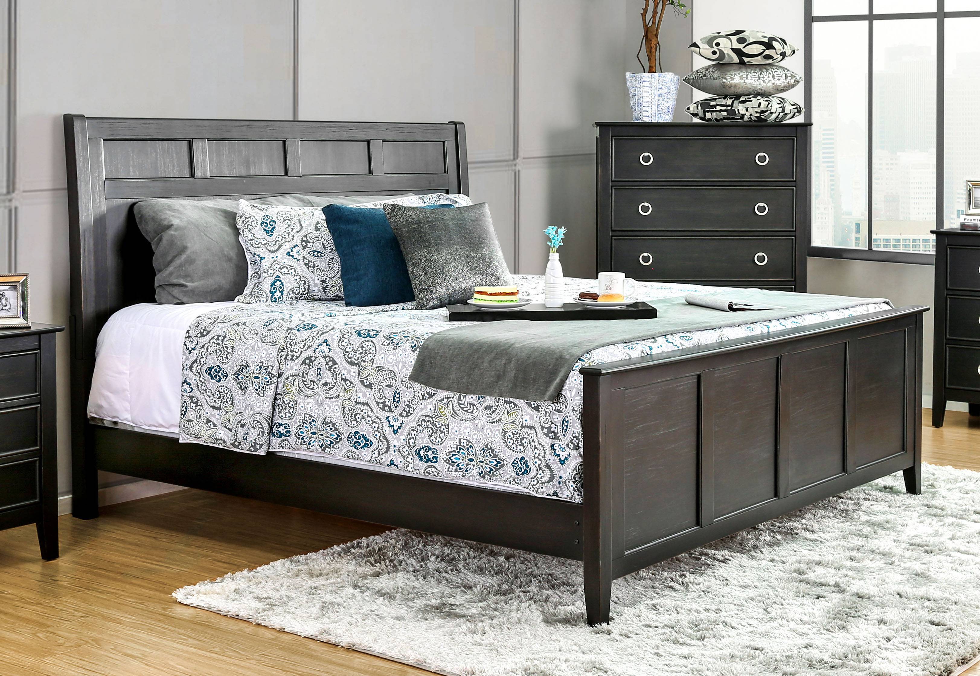 Contessa Transitional Solid Wood Panel Bed in California King