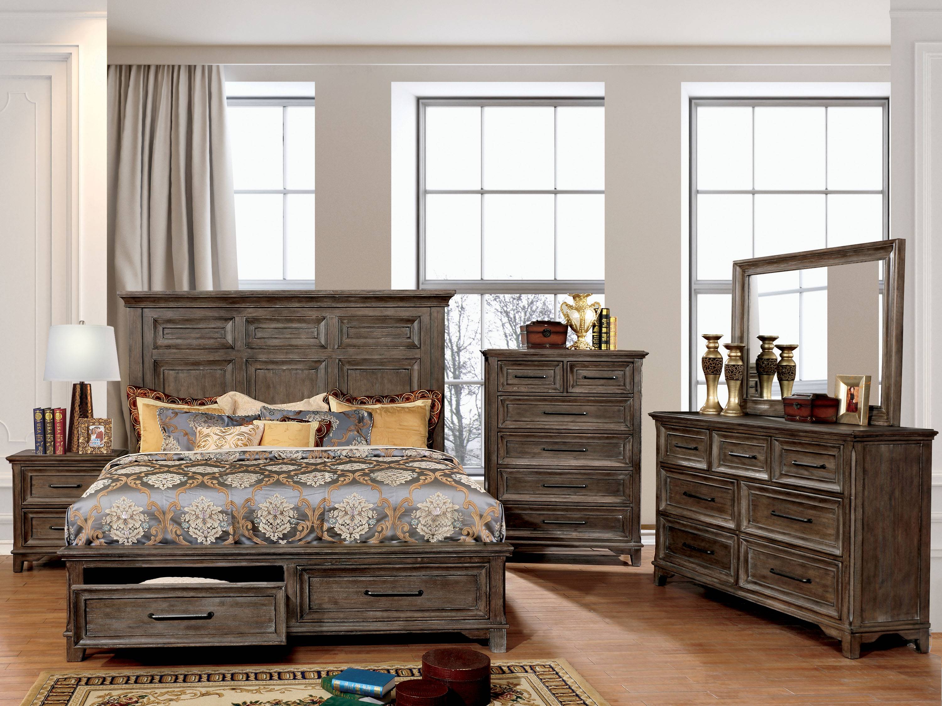 Werth Transitional 2-Drawer Panel Bed