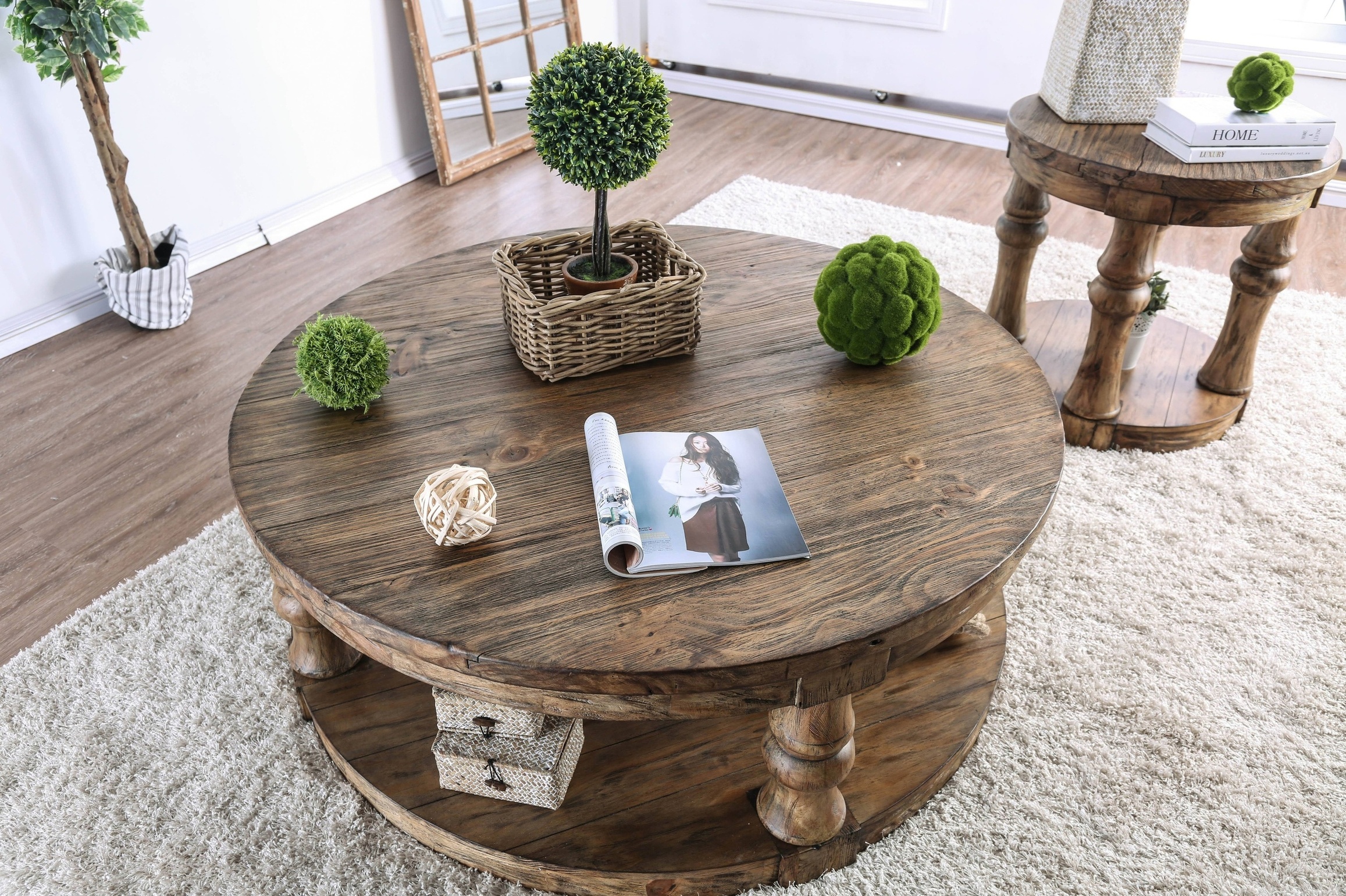Cintra Rustic Wood Top Coffee Table in Antique Oak