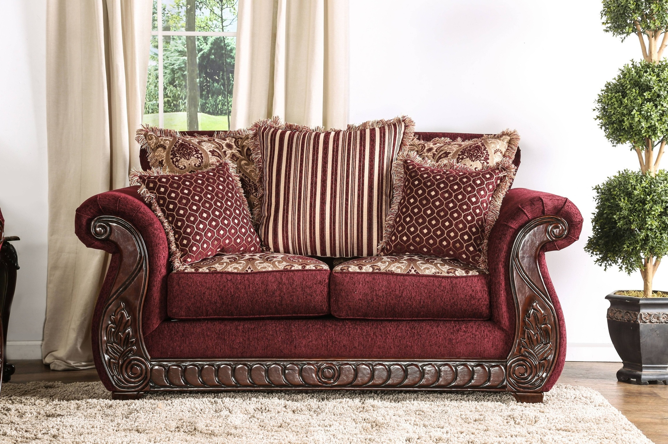Merzen Traditional Fabric Upholstered Loveseat in Wine